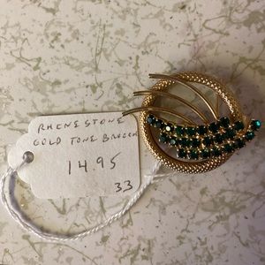 Rhinestone gold plated brooch